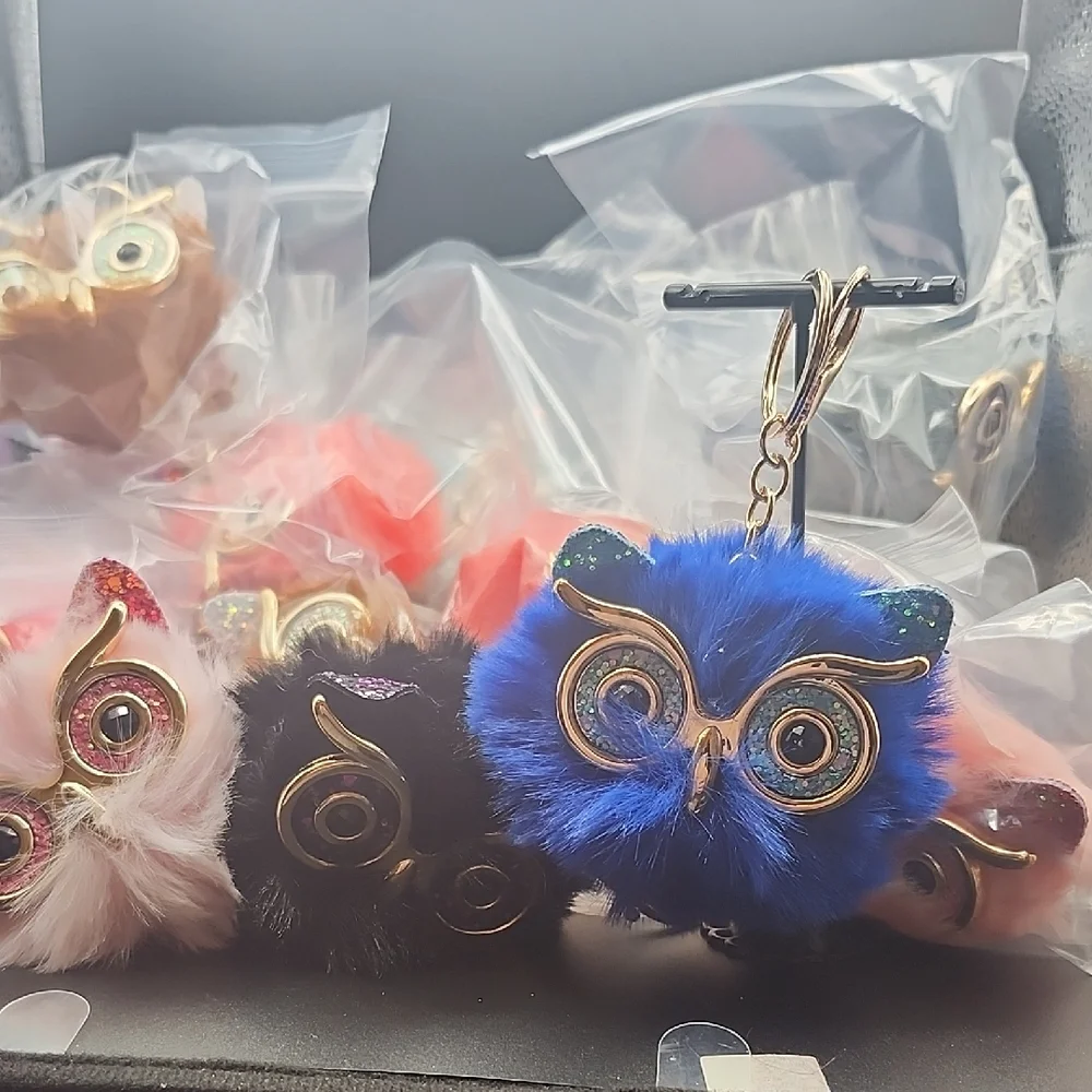 Faux Fur Owl Keychain Bag Charm. 25 PIECE LOT.